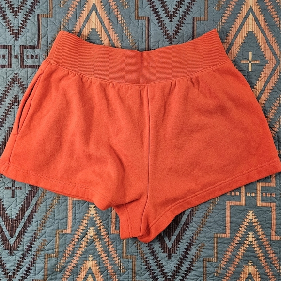 Nike Women's Orange Shorts - Picture 3 of 4